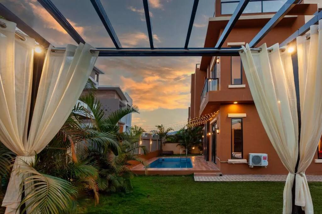 Martini Villa By Aquastay Lonavala Εξωτερικό φωτογραφία